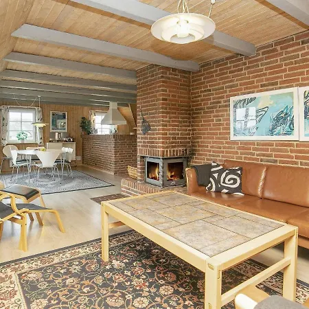 8 Person Holiday In Ringk Bing